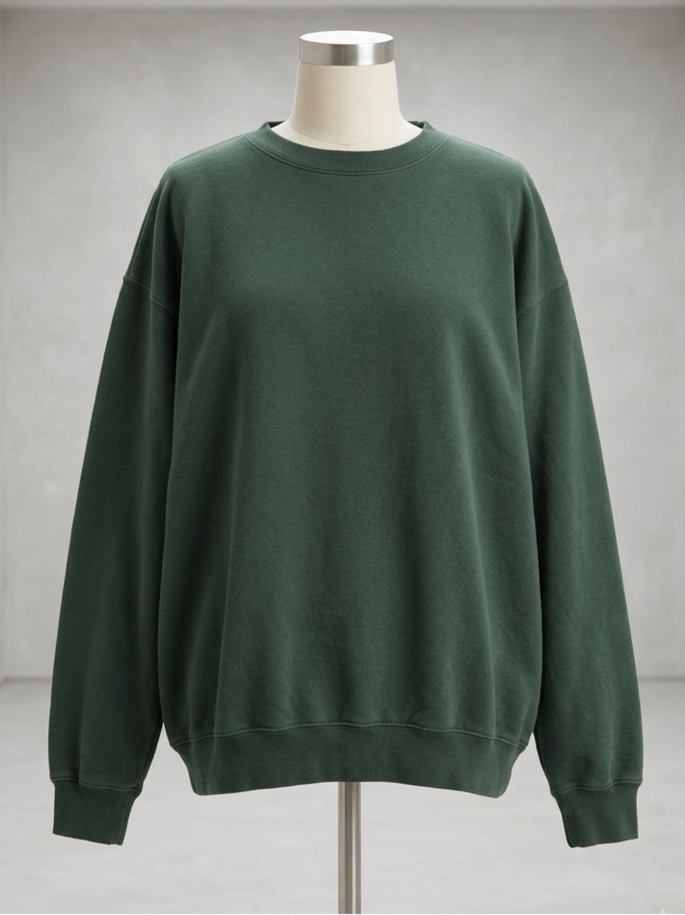 Brandy Melville Oversized Dark Green Crewneck Sweatshirt - One Size
